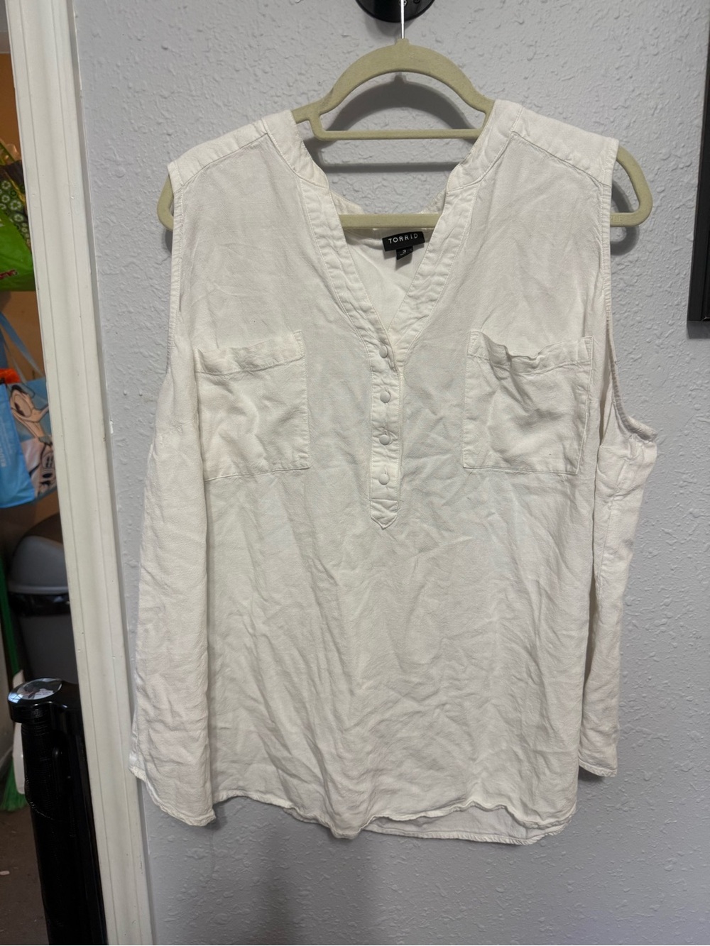 Torrid linen camisole white size 3